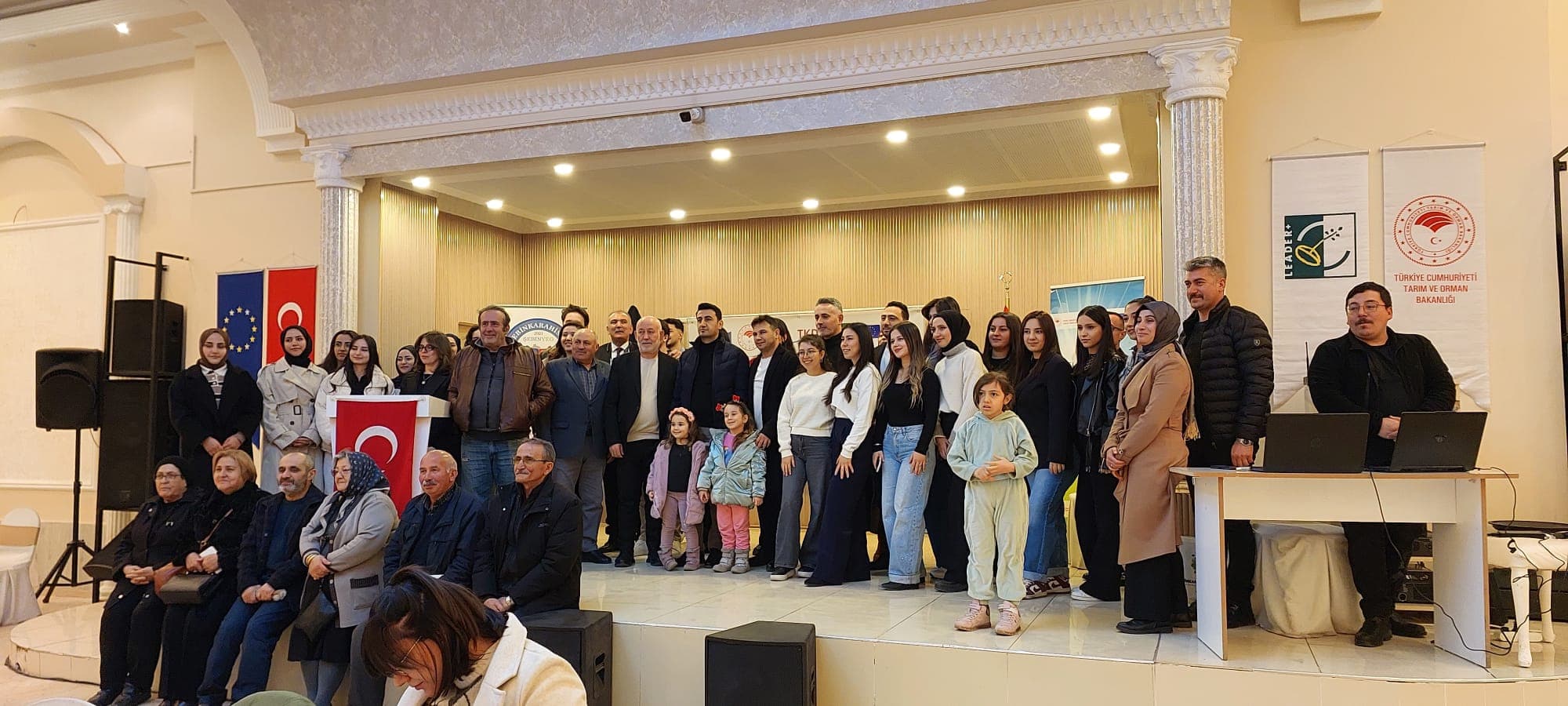 Kendine inan, yolunu sen aç.